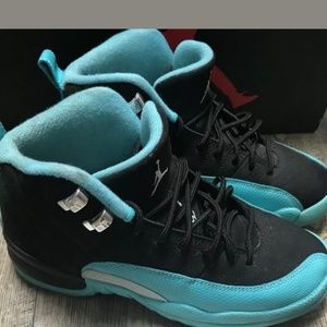 Jordan Hyper Jade 12